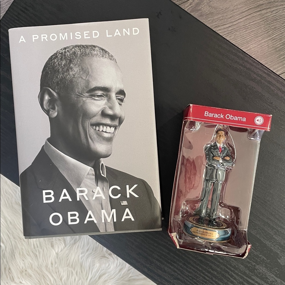 A promised land Barack Obama book and talking ornament! 2009